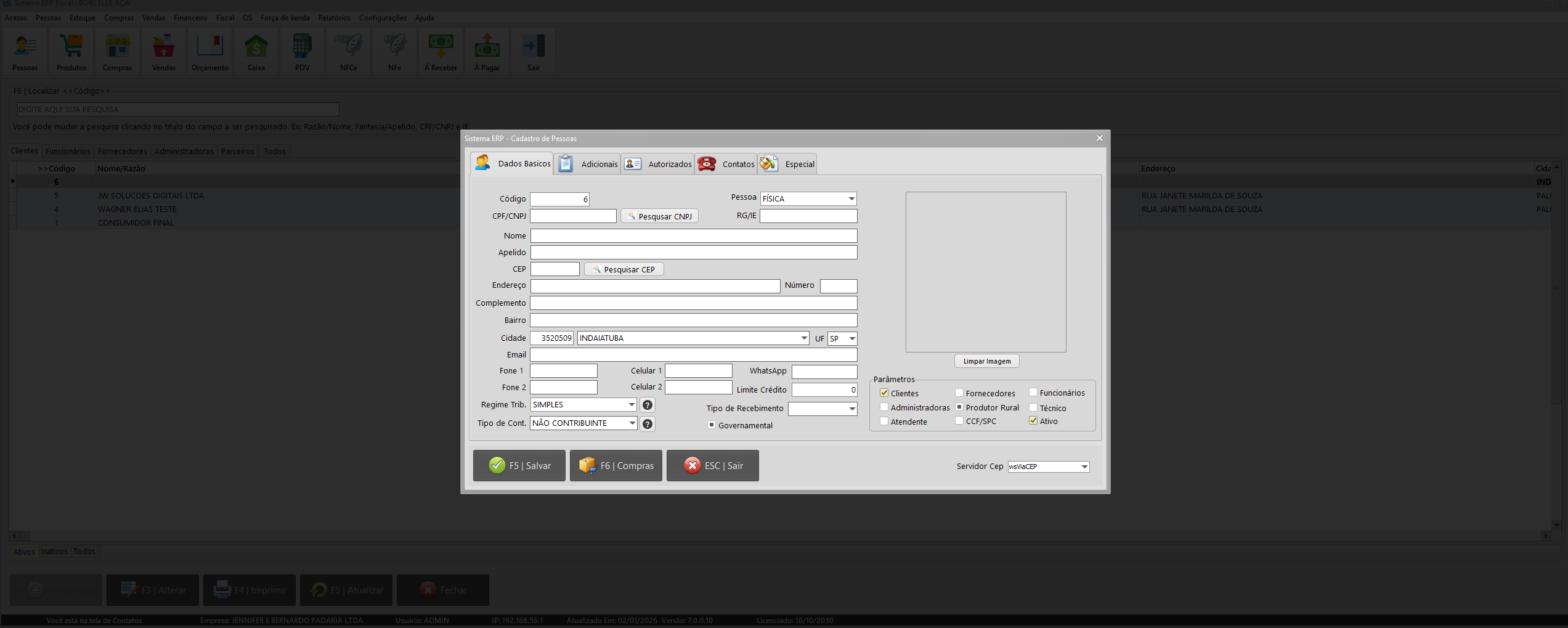 Gestão de clientes.